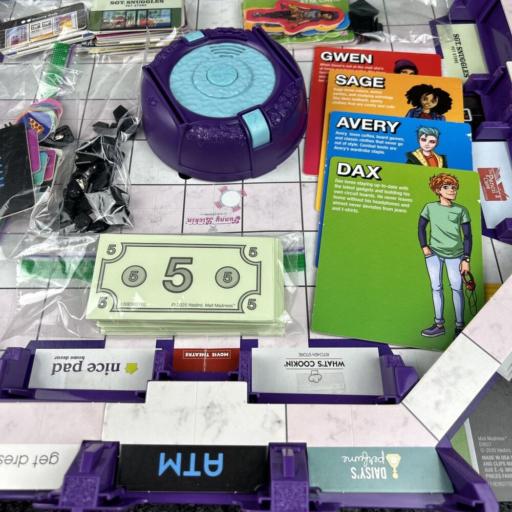 Mall Madness Electronic Board Game 2020 Hasbro The Classic Shopping Spree Game - Picture 3 of 15